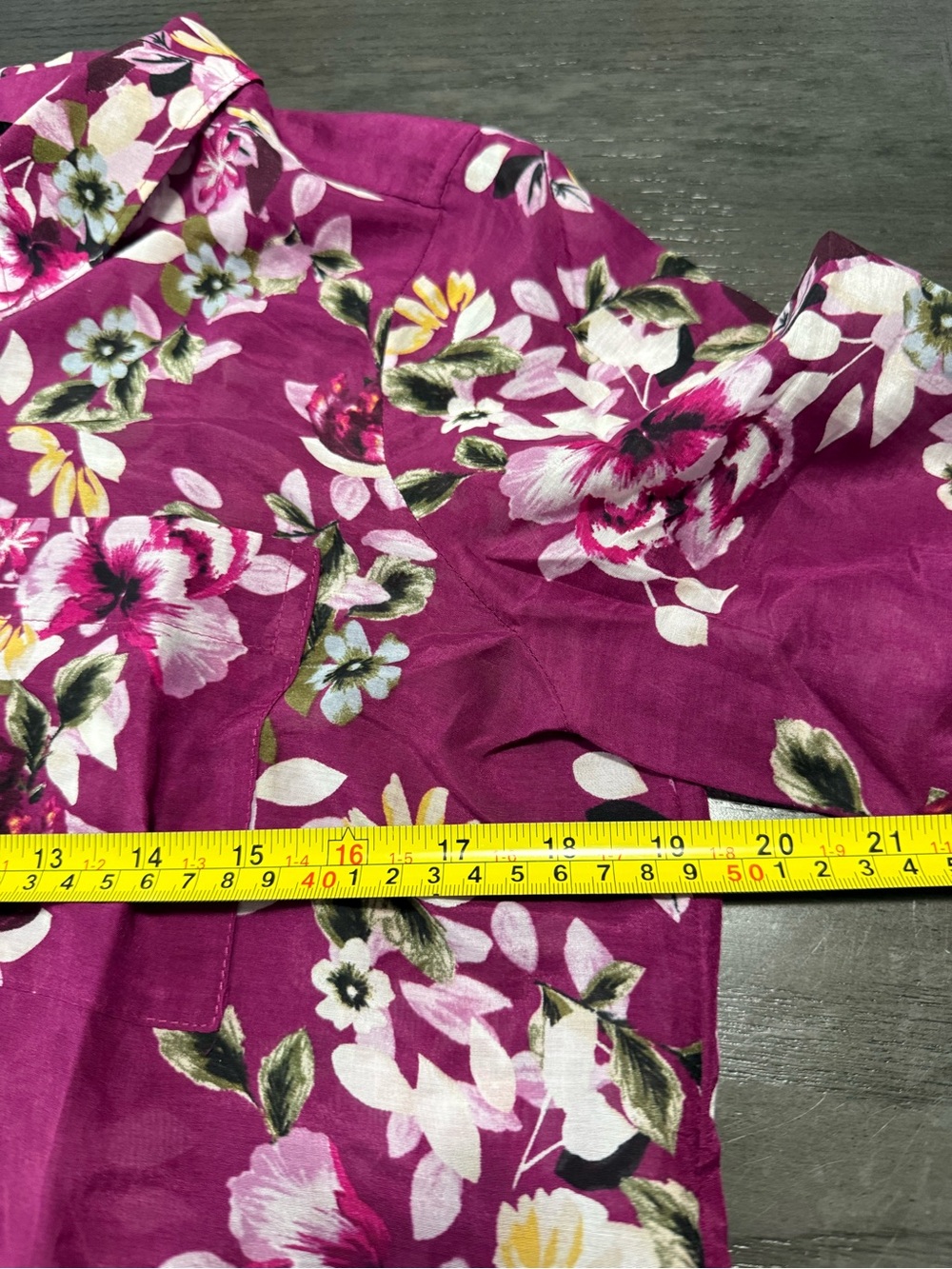 White House Black Market Silk/cotton Burgundy floral blouse size 6 - Picture 5 of 8